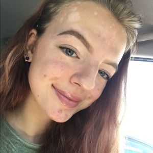 Meet your Posher, Madeline